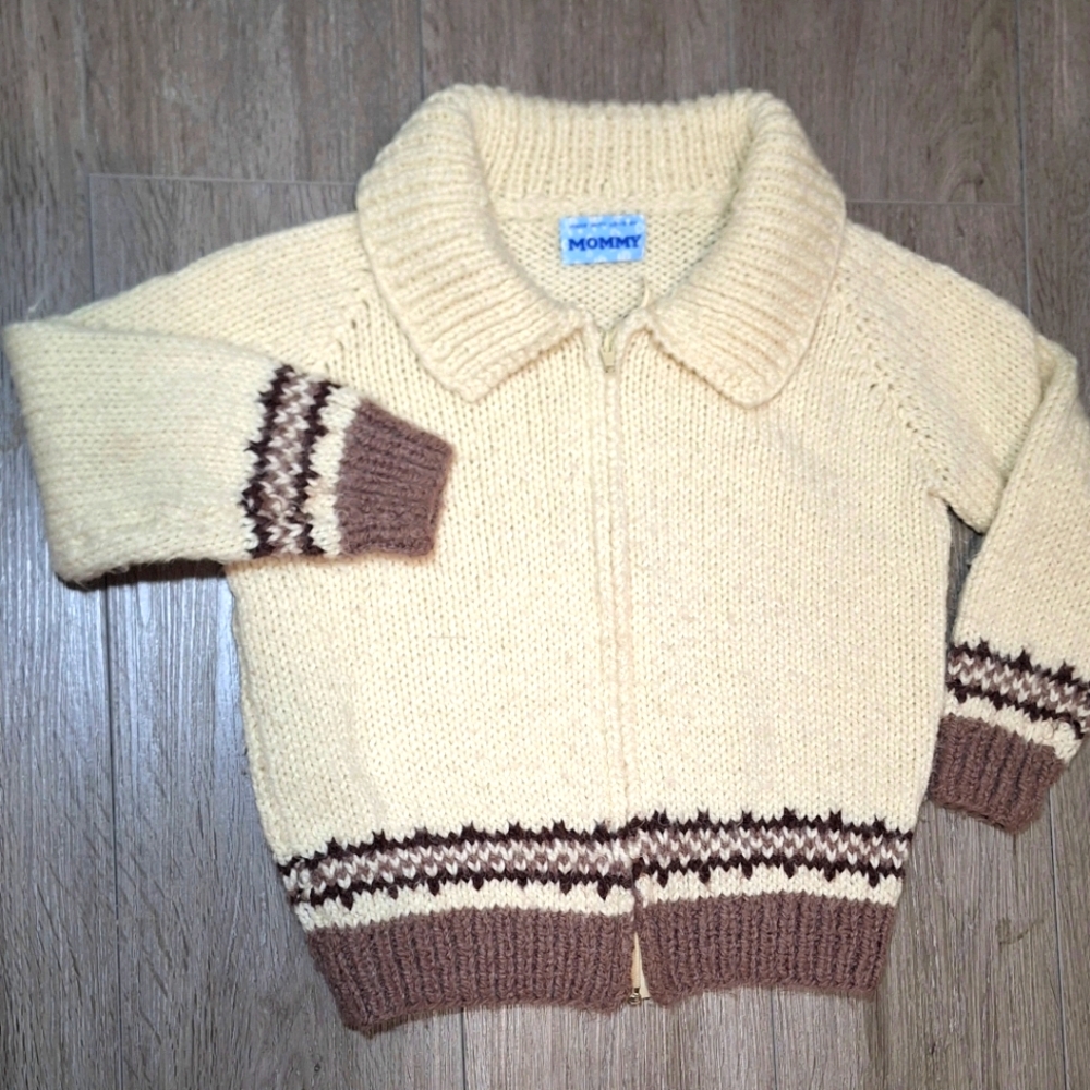 Hand Knit Sweater - Jacket Kids Boy Girl Size 6-7 Homemade Vintage?
